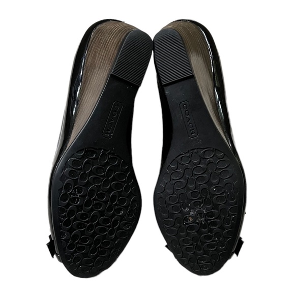 Coach ❤️ Poppy Black Peep Toe Wedge Shoes w/Charms, sz 8 - Picture 14 of 15